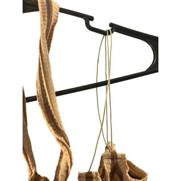 Urban Outfitters Ribbed crop top womes size XS - Picture 3 of 6